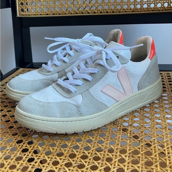 Veja V-10 Women's Sneakers - White, Pink, and Tan - Picture 9 of 11